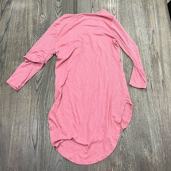 NWT Heart And Hips Long Sleeve Tunic Top Scoop Neck High-Low Hem Mauve Medium - Picture 4 of 4